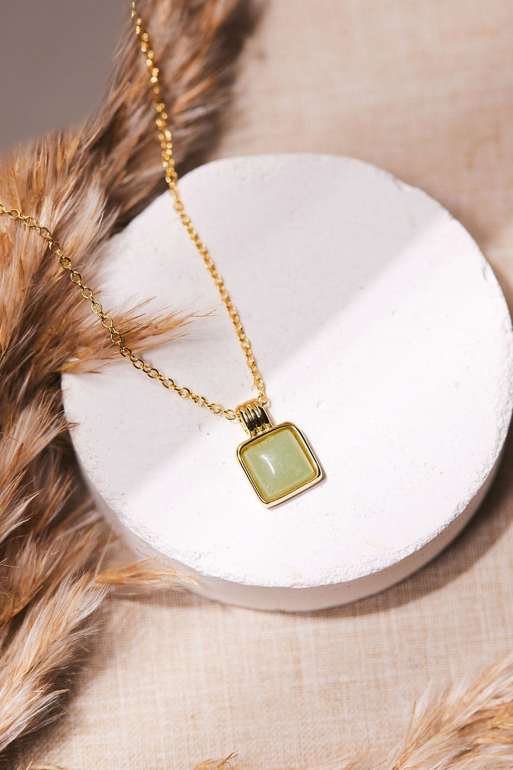 Mira Necklace