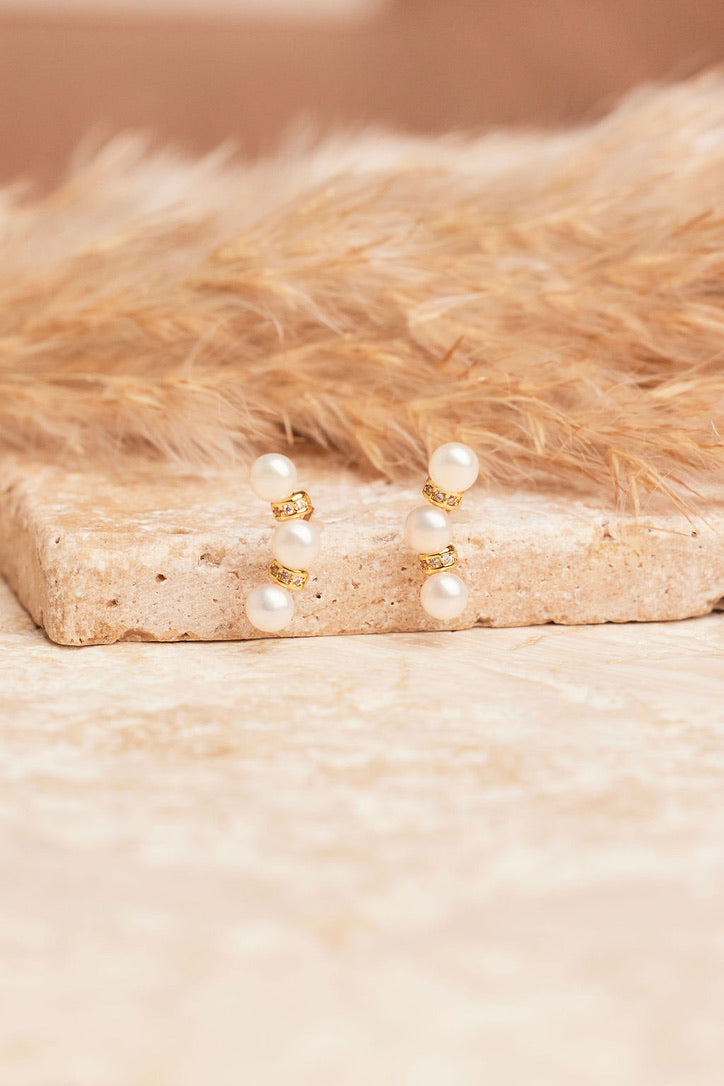 Lynn Pearl Crest