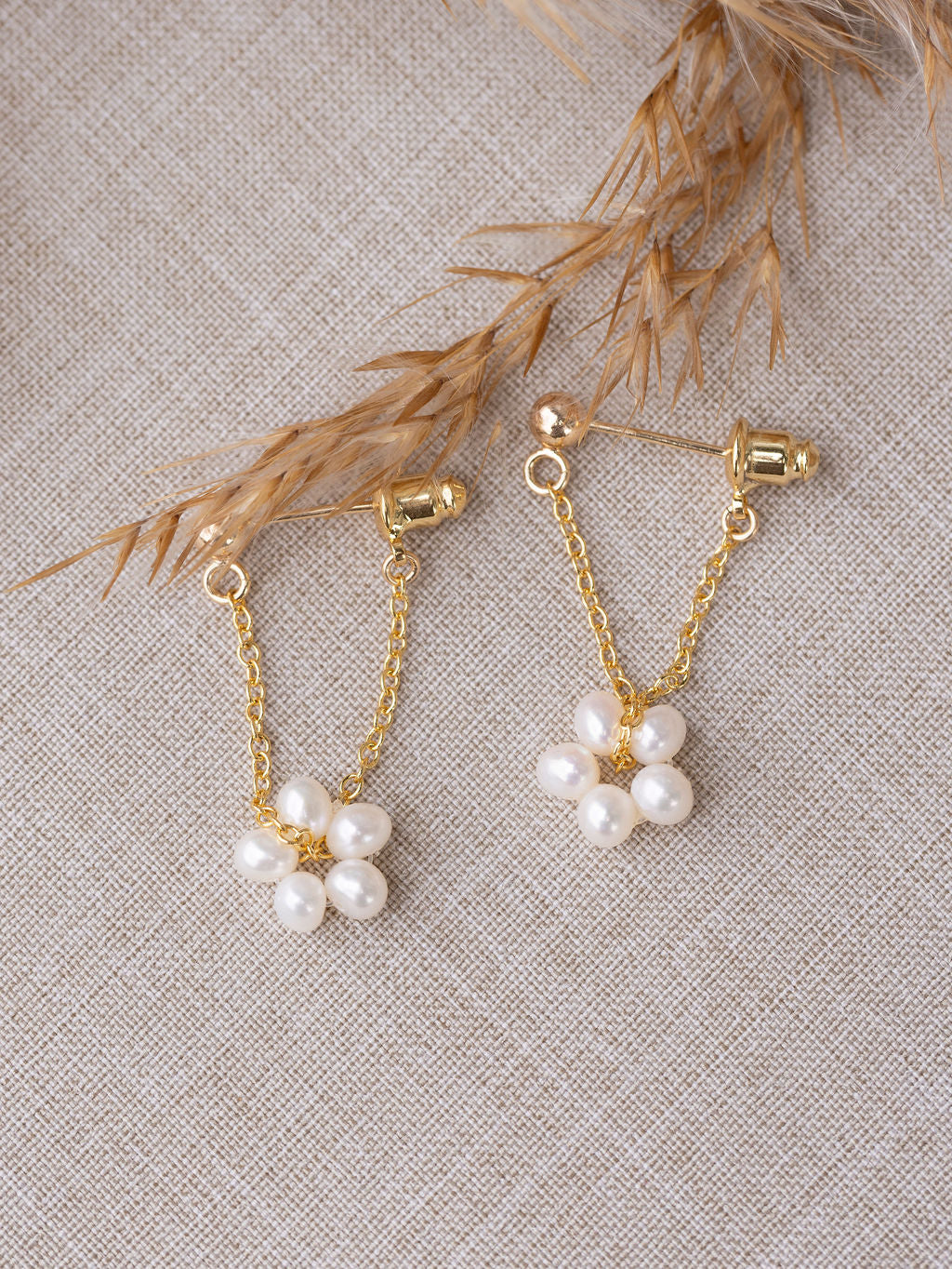 Daisy Bloom Earrings