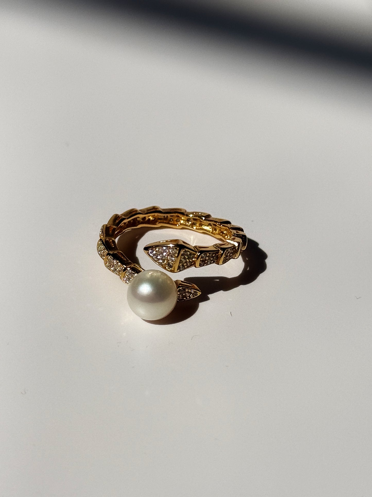 Viper Pearl Ring