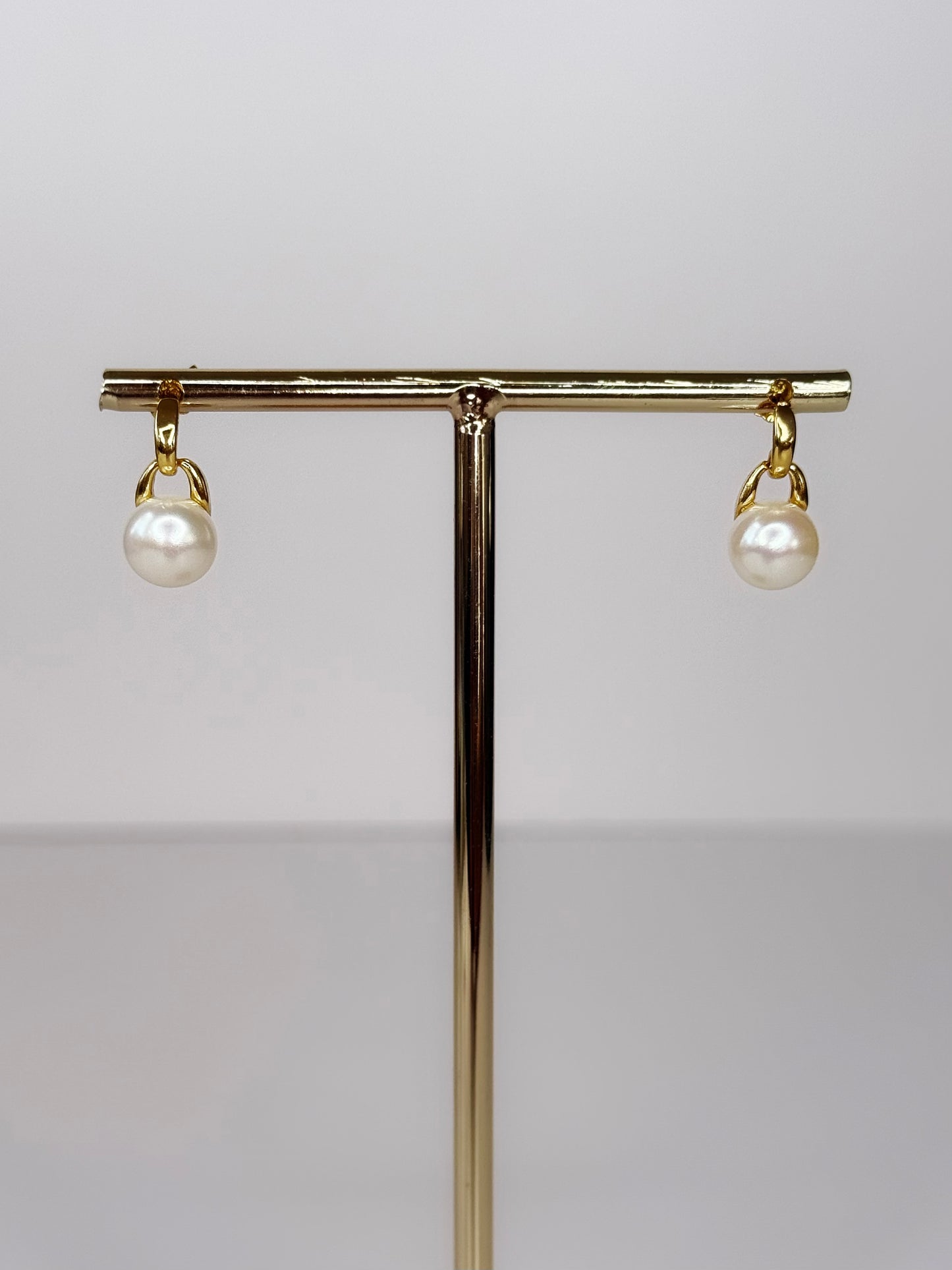 Celine Pearl Earrings