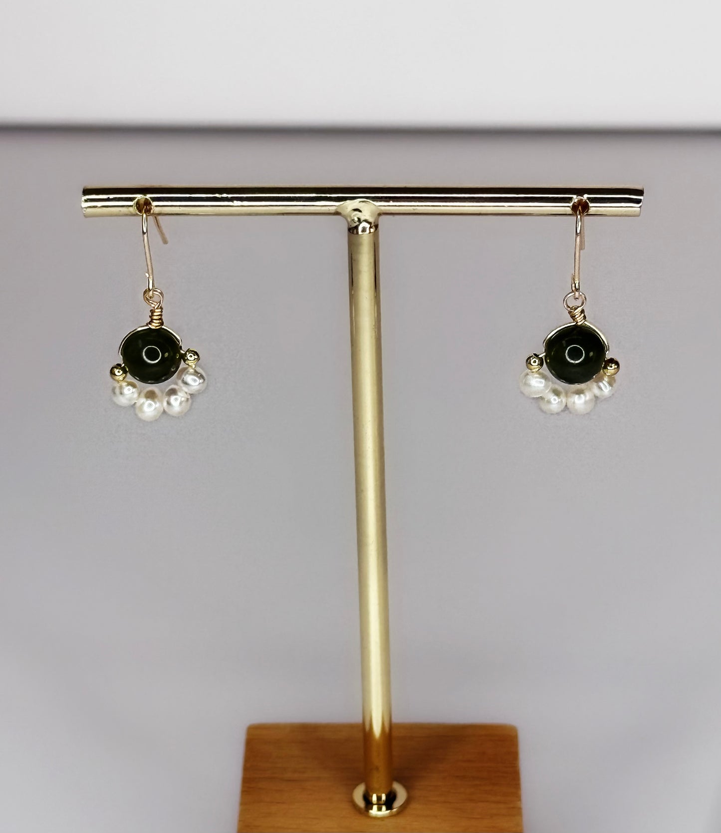 Sage Pearls Earrings