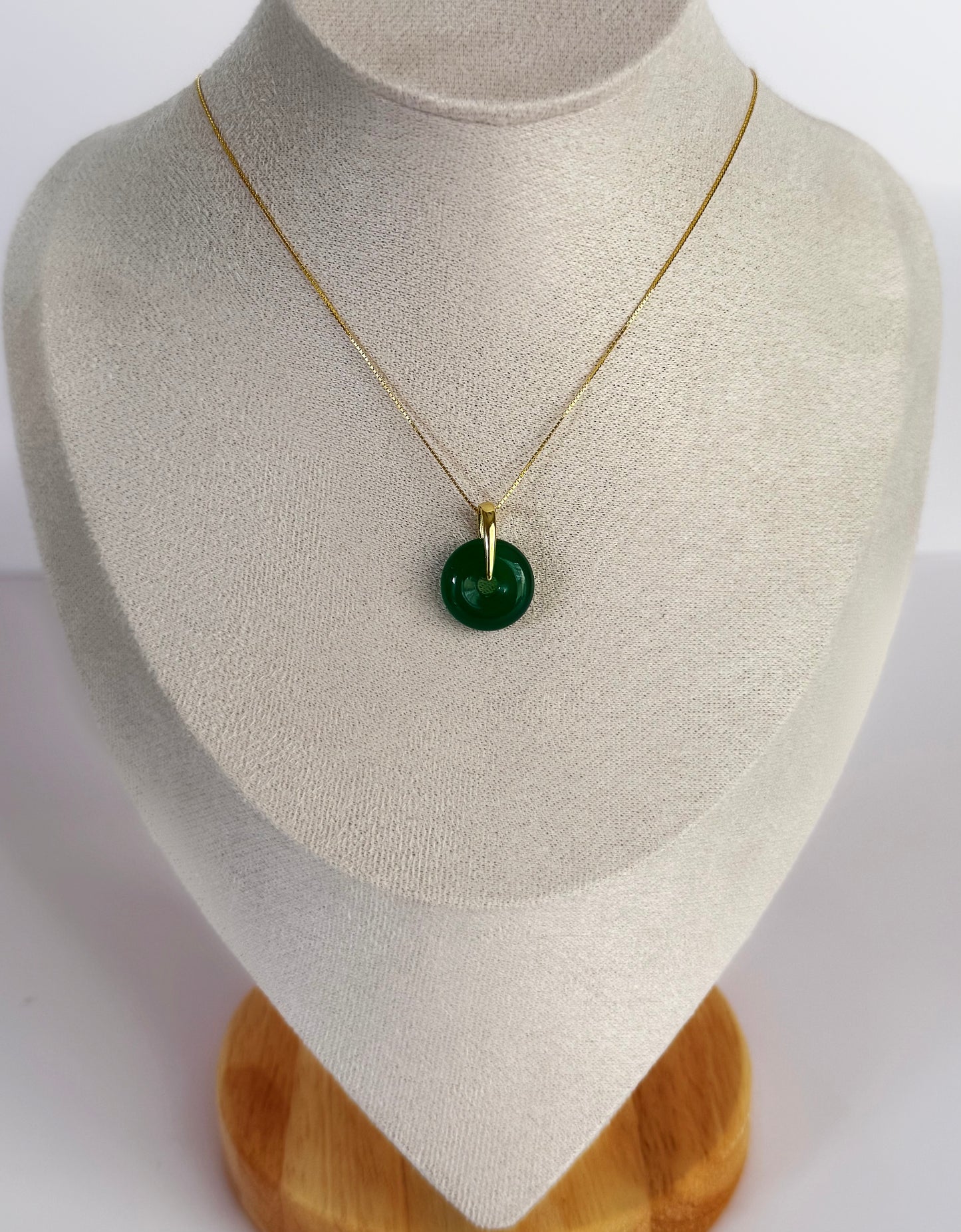 Willow Jade Necklace