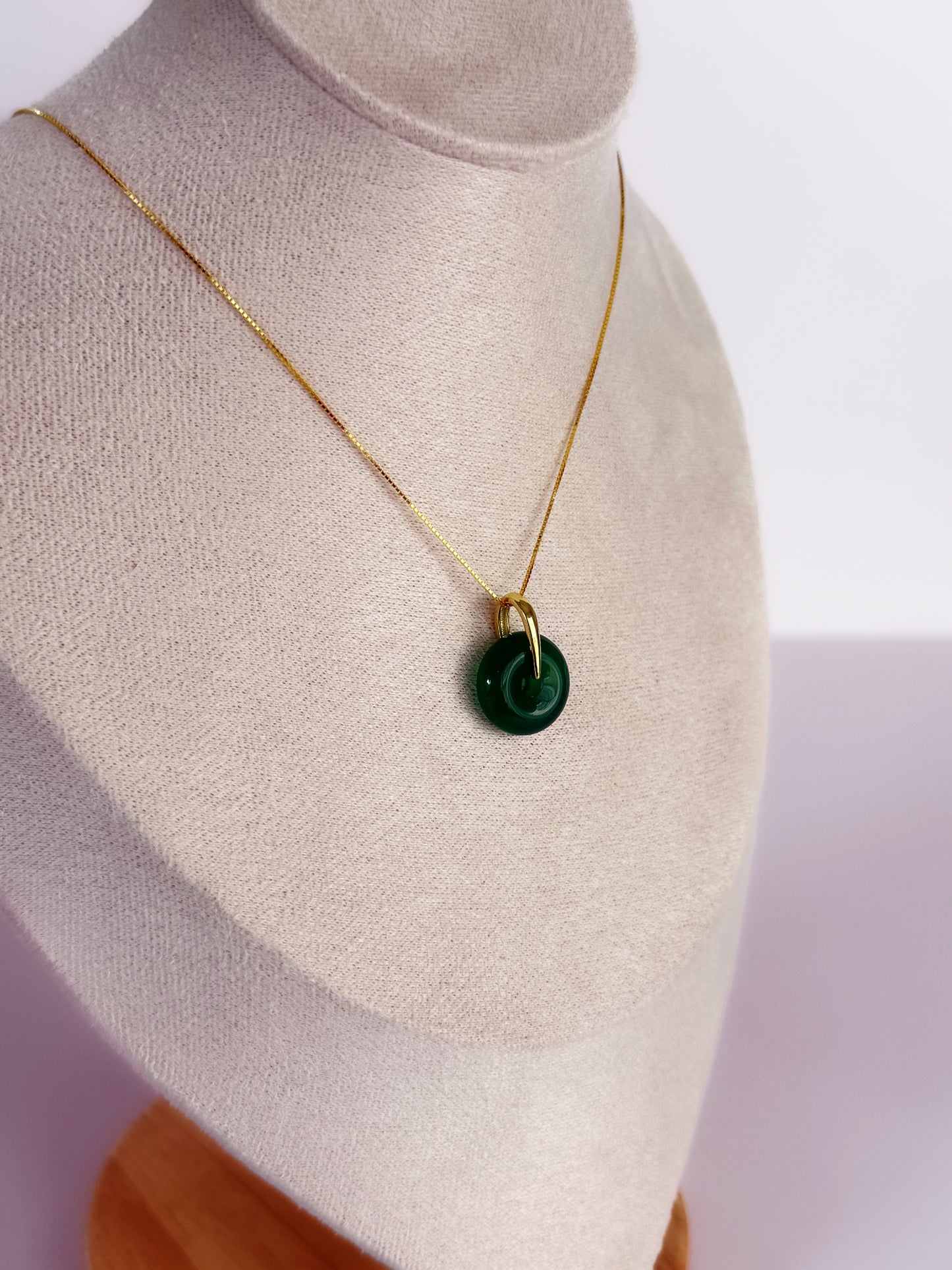 Willow Jade Necklace