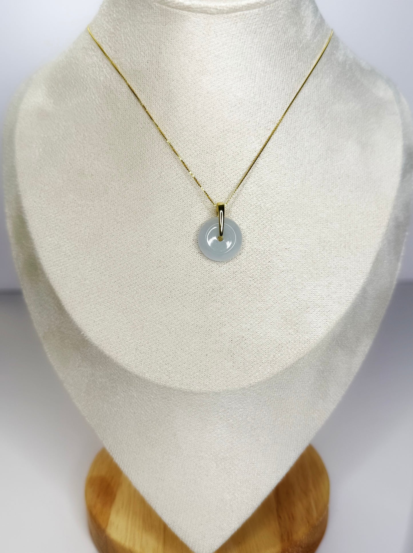 Willow Jade Necklace