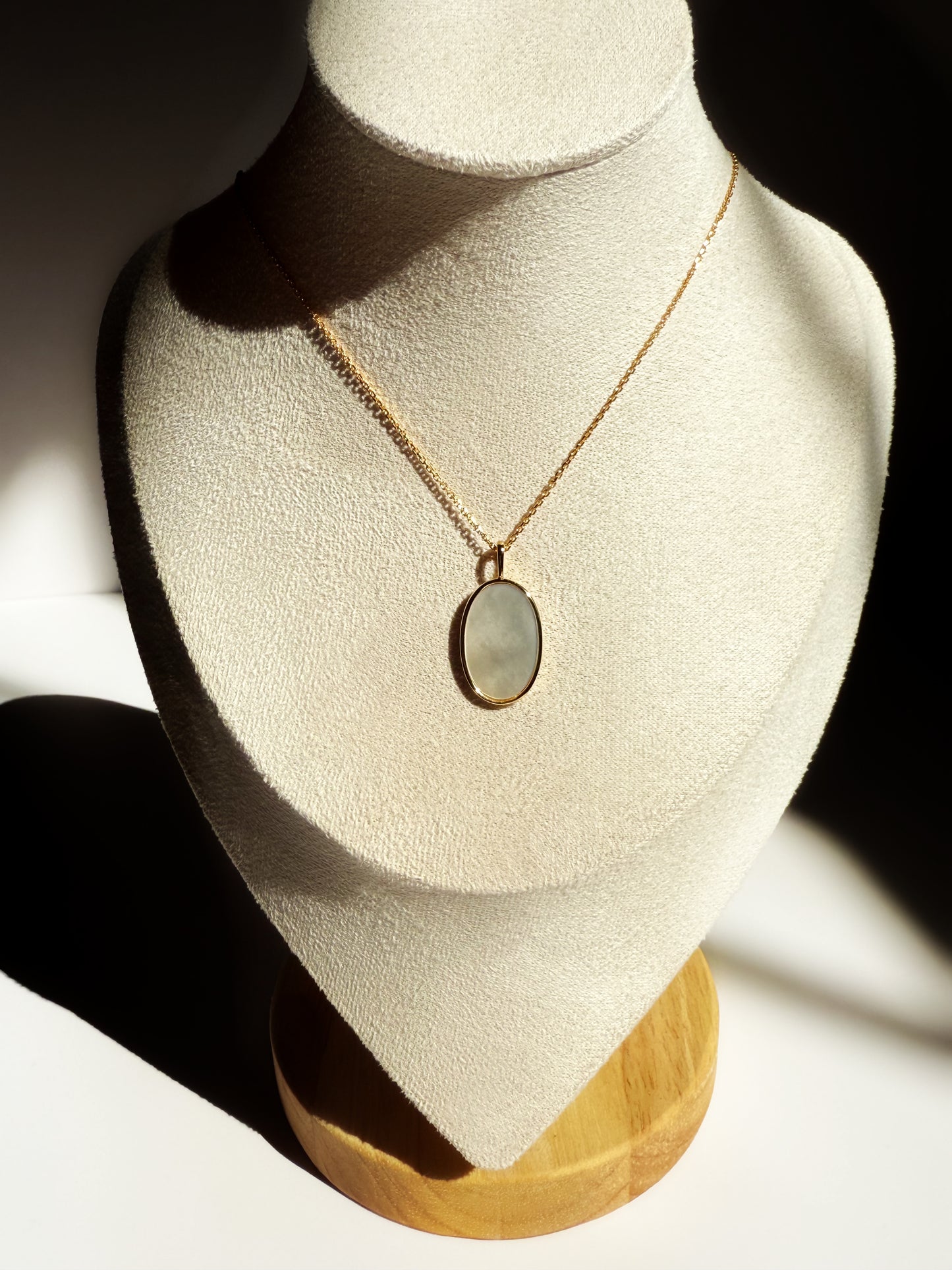 Lumi Necklace