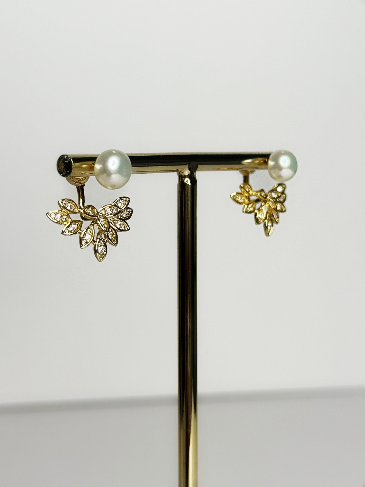 Leaf & Pearl Earrings