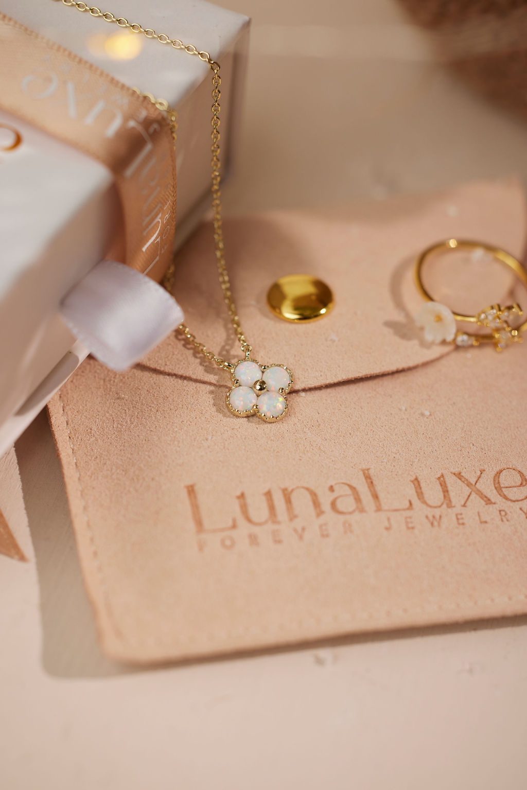 Petal Bloom Necklace