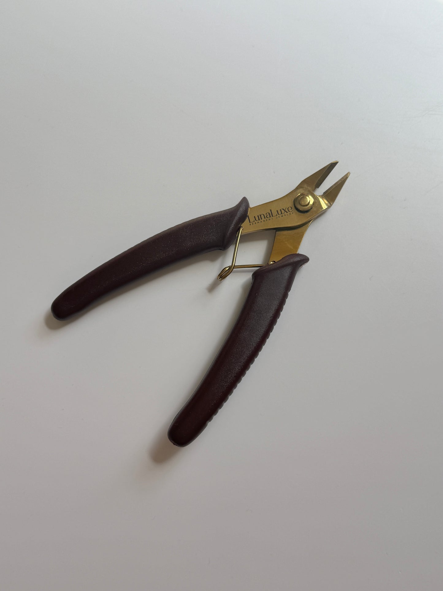Precision Cutter