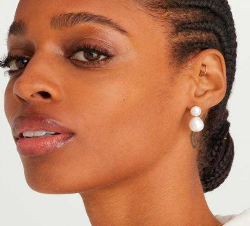Venus Pearl Earrings