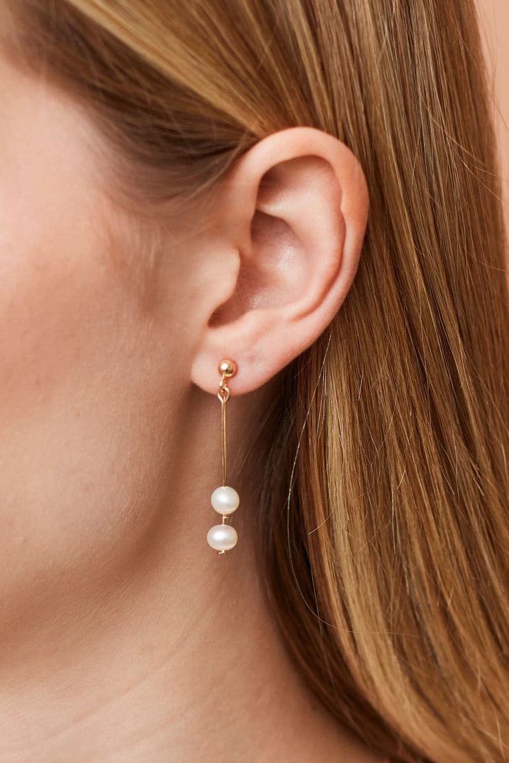 Vienna Pearl Earrings
