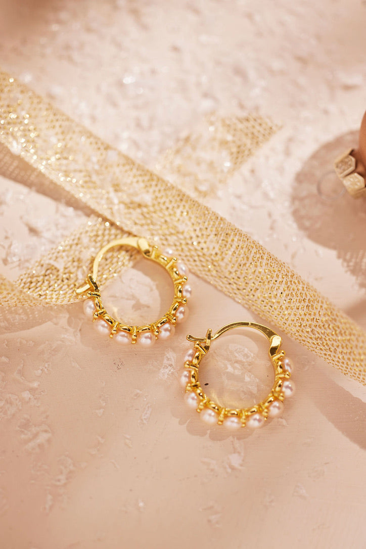 Pearl Statement Hoops