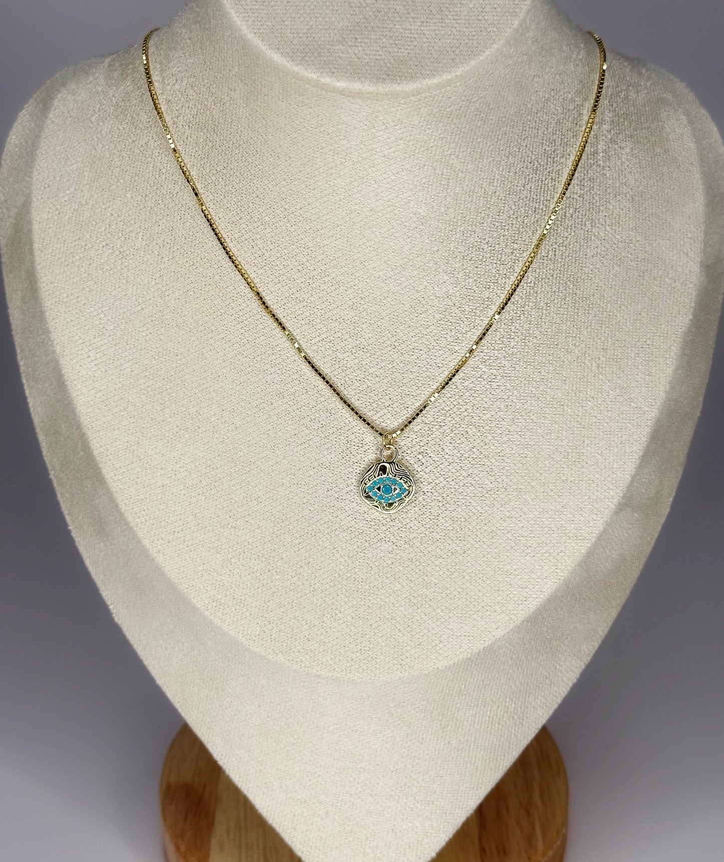 Turquoise Gaze