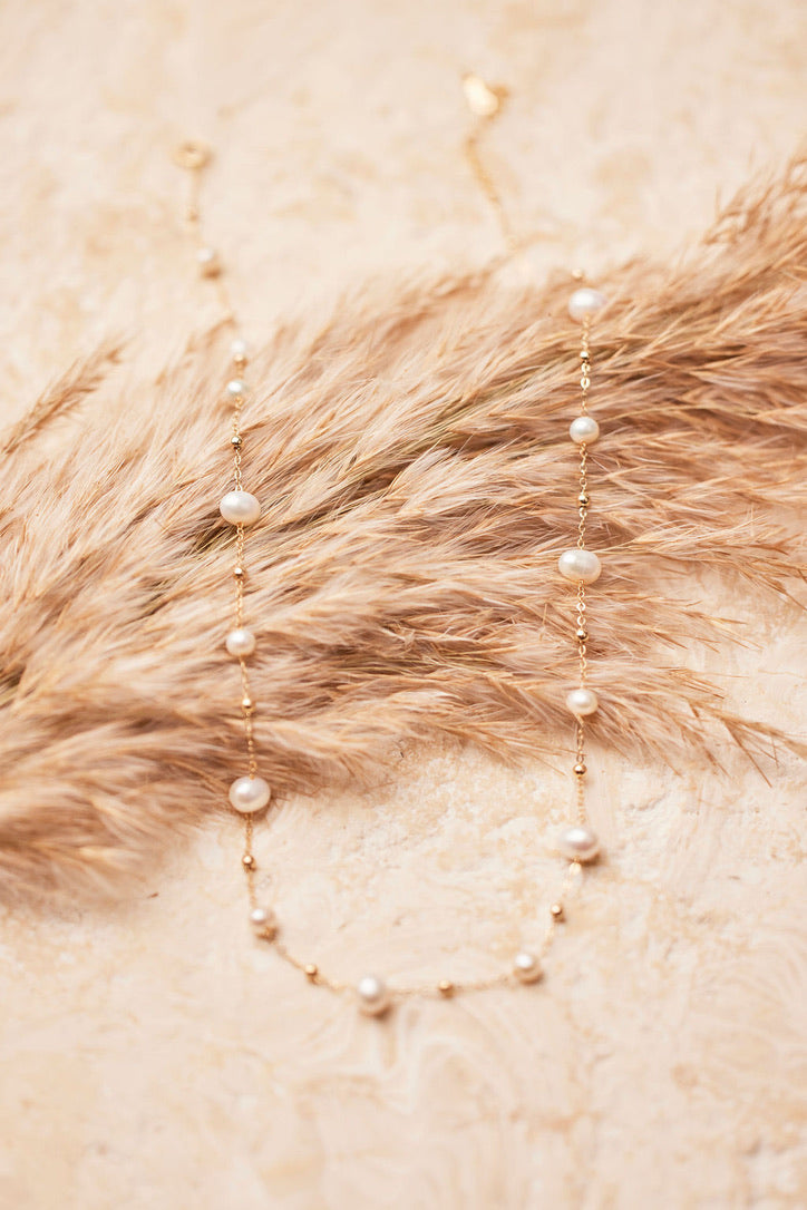 Vela Pearl Necklace