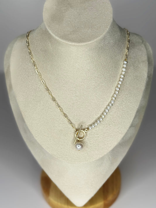 Luxe Loop Necklace