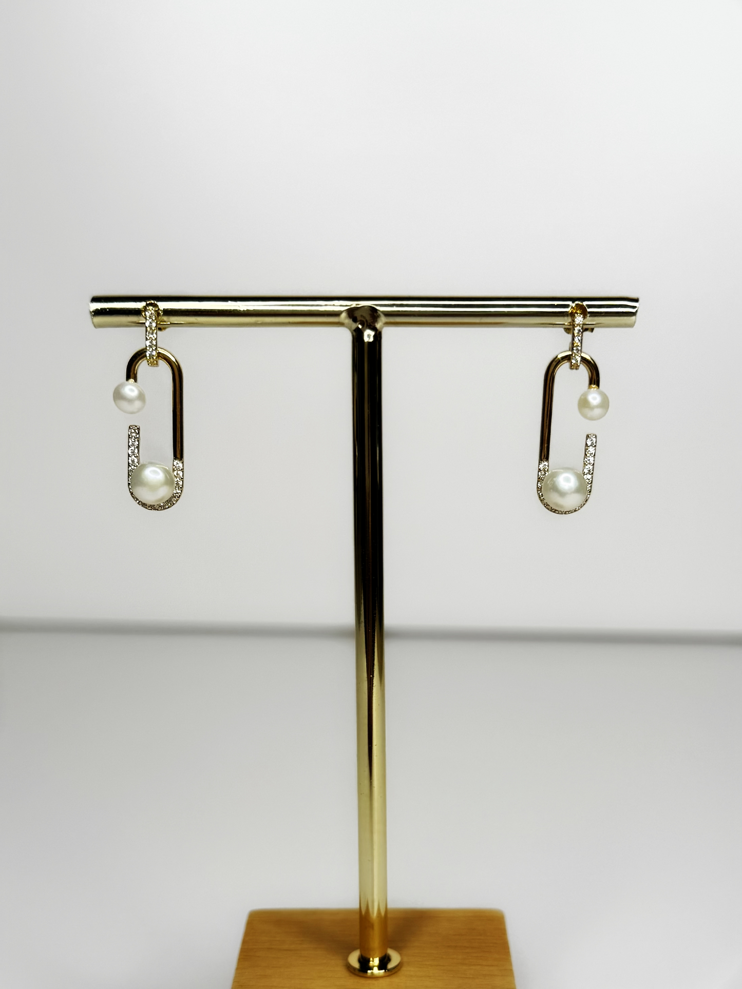 Oval Glow Earrings