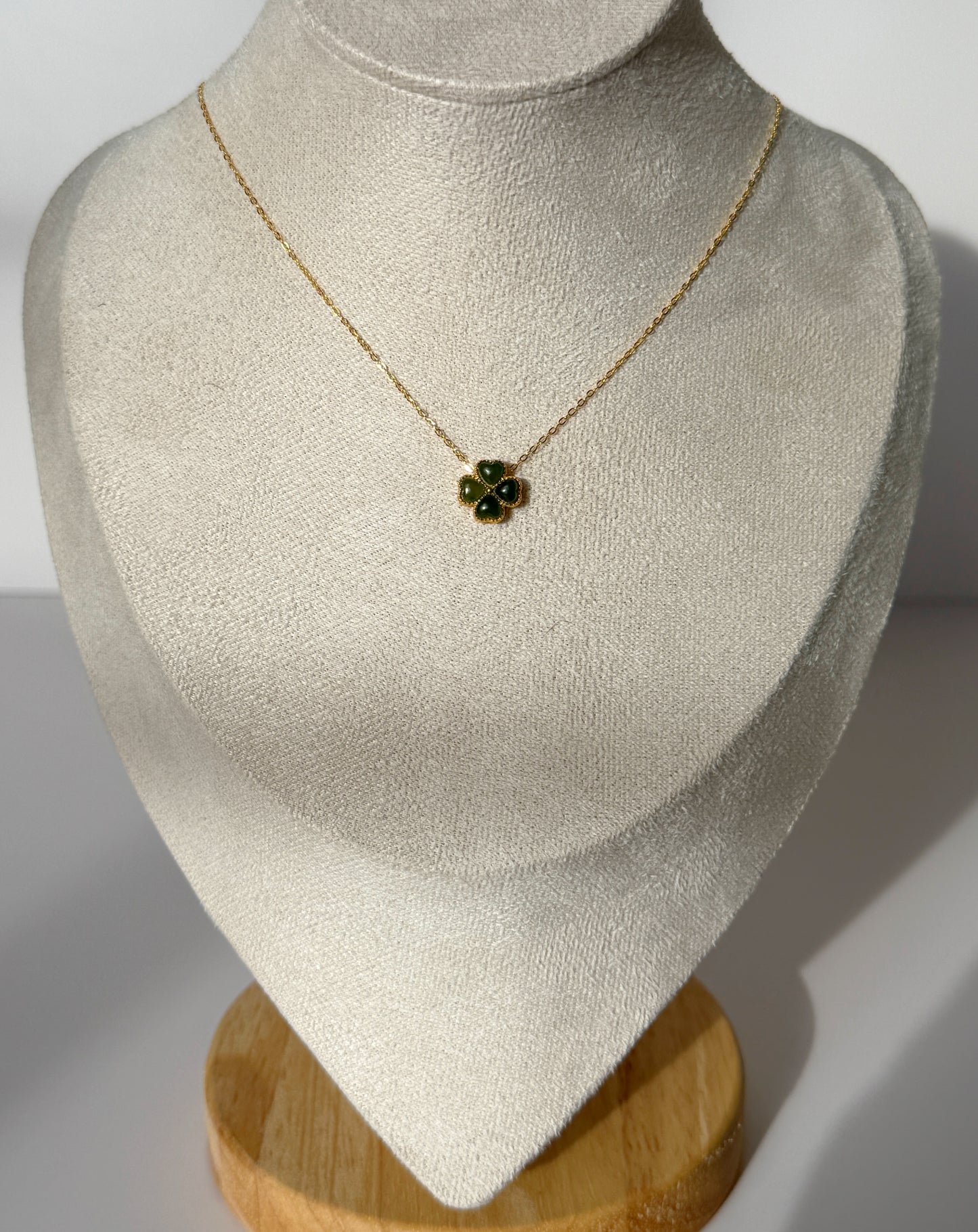 Heartleaf Jade Clover Necklace