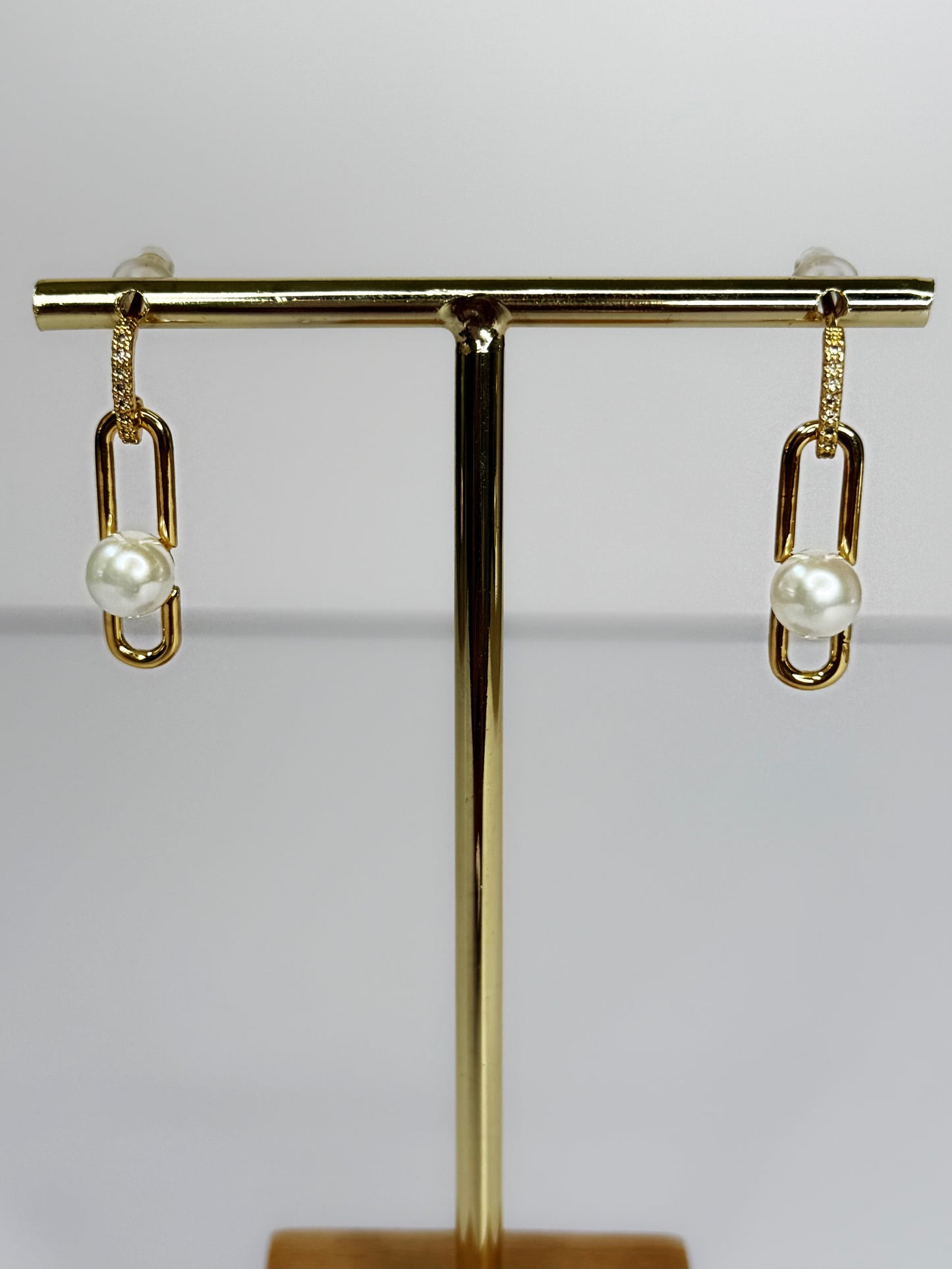 Liora Pearl Earrings