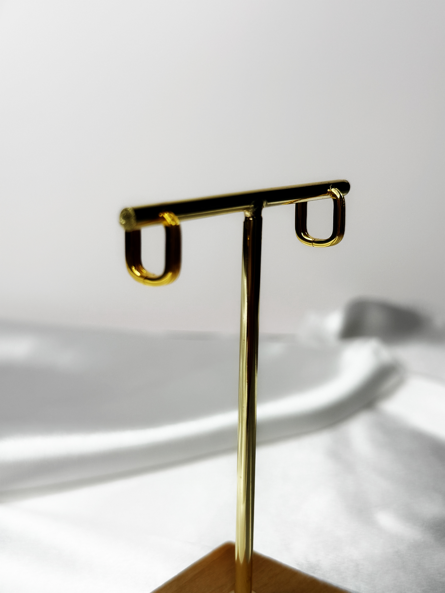 Contour Curve Hoops