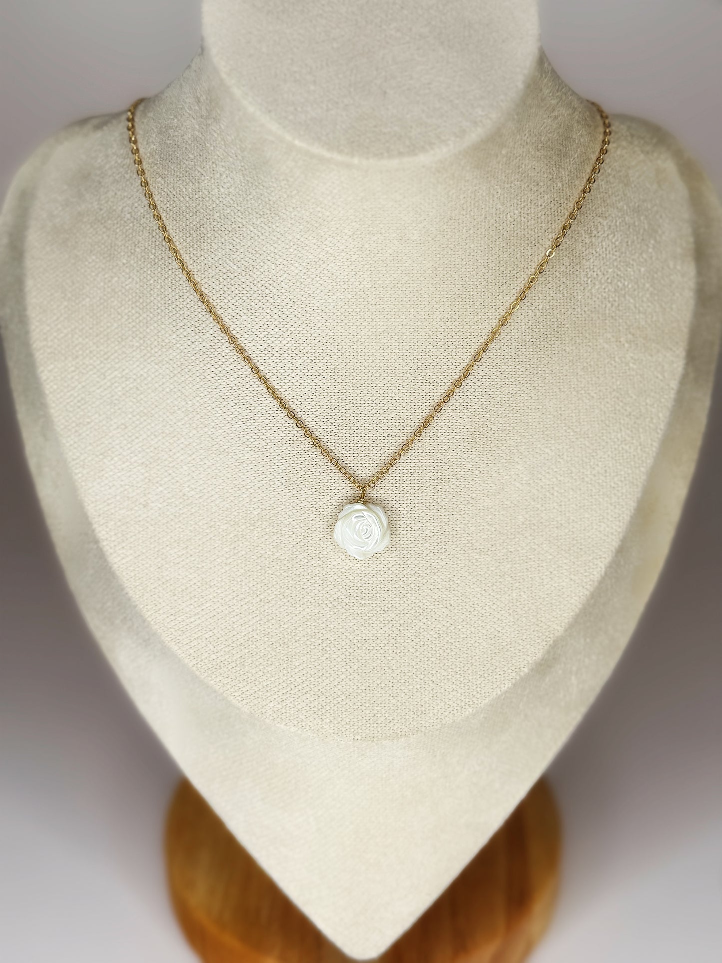 Ivory Bloom Necklace