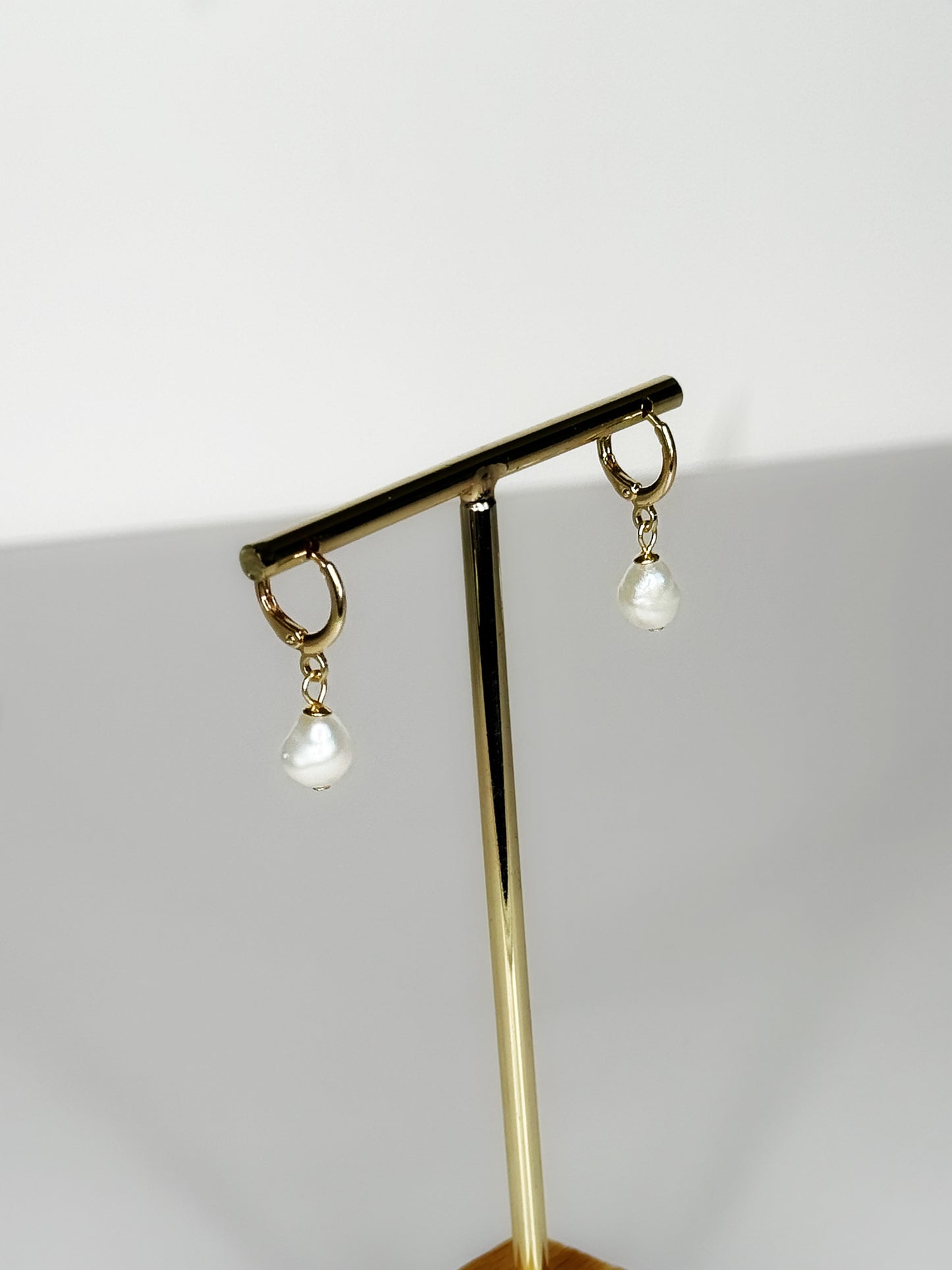 Amélie Pearl Hoops