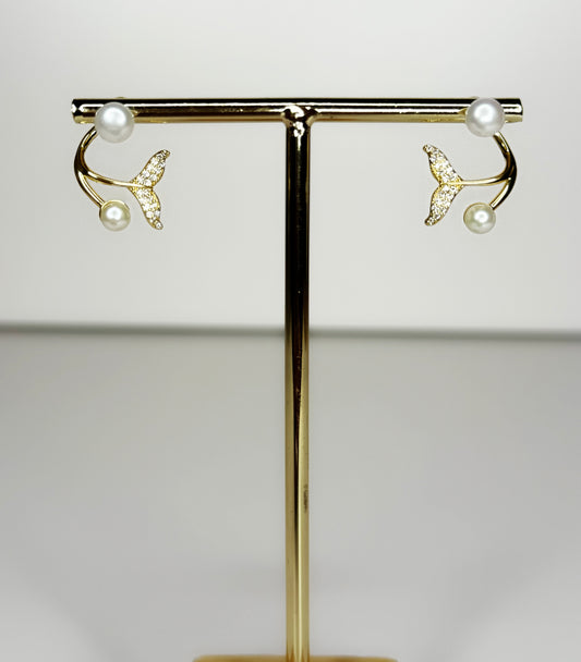 Cora Pearl Earrings