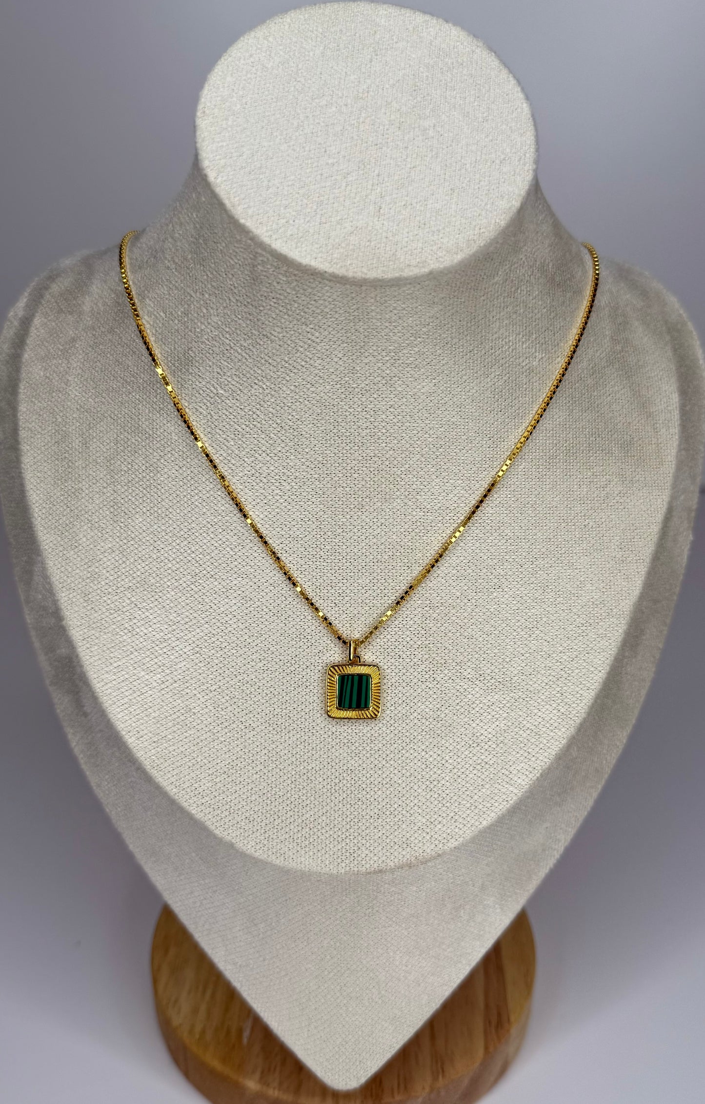 Malachite Frame Necklace
