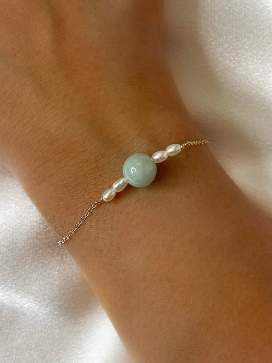 Gold-Filled Natural Jade bracelet – Unique, Natural Style